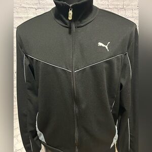 PUMA mens size medium black full zip jacket